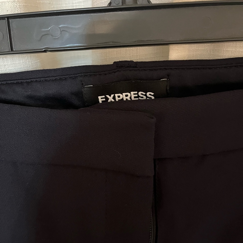 Express Elegant Black